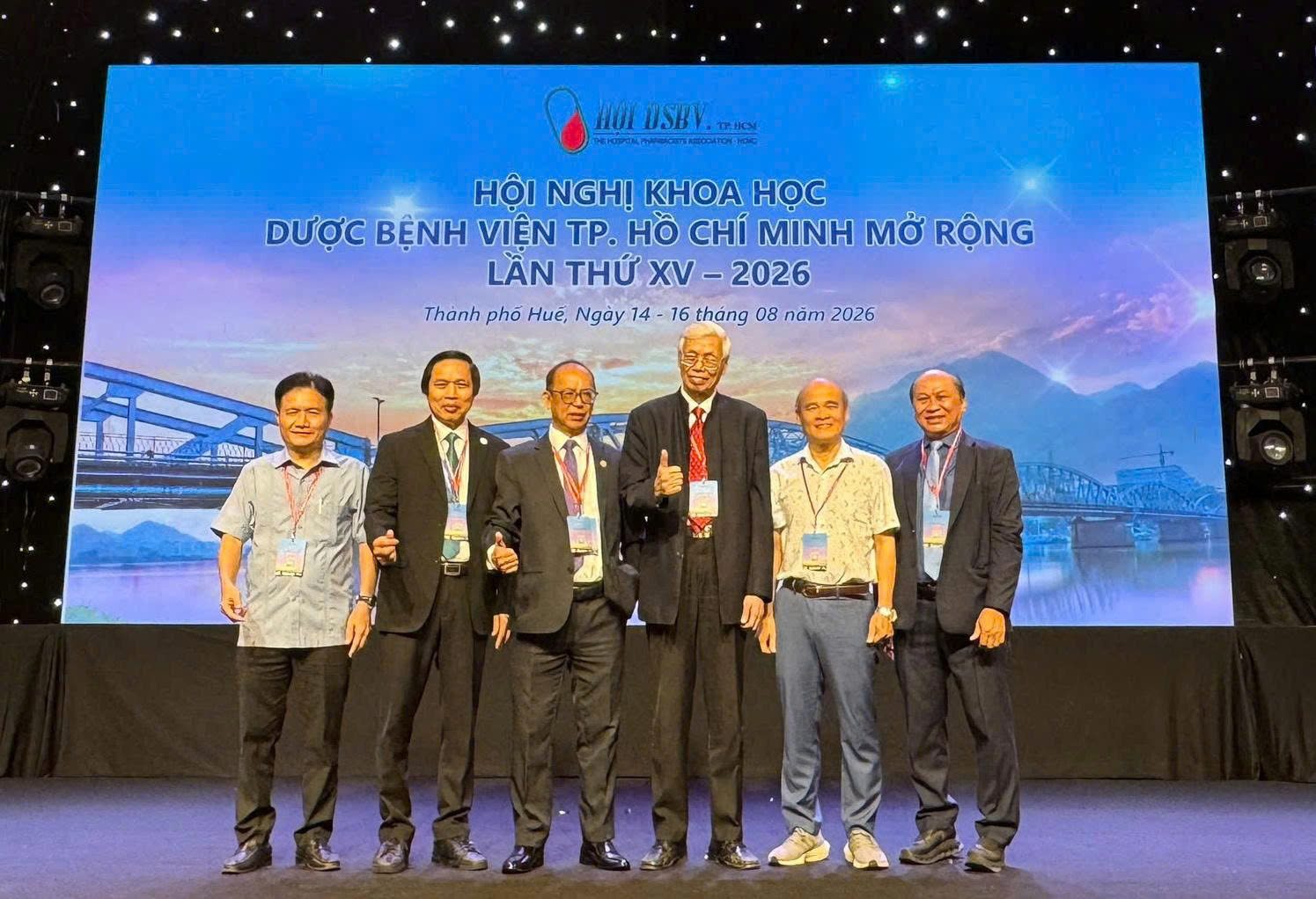 ĐOÀN CÔNG TÁC VAHP THAM DỰ HỘI NGHỊ KHOA HỌC DƯỢC BỆNH VIỆN TP. HỒ CHÍ MINH MỞ RỘNG LẦN THỨ XV
