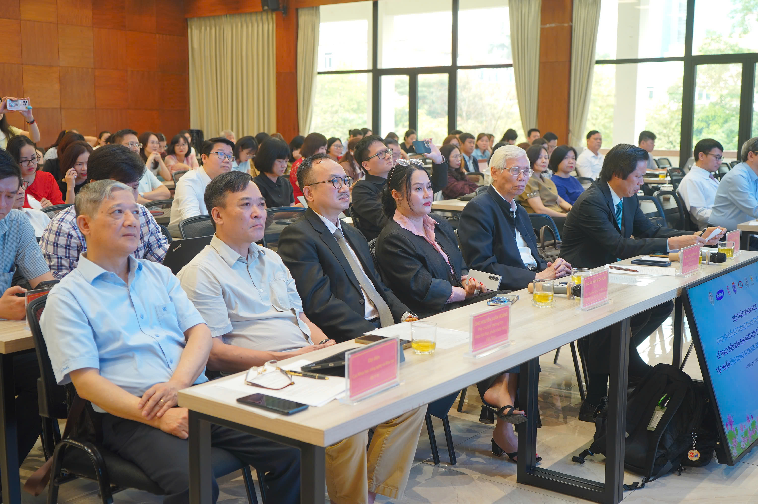 NHIỀU PHƯƠNG TIỆN THÔNG TIN ĐẠI CHÚNG ĐƯA TIN BÀI ĐẬM NÉT VỀ HOẠT ĐỘNG CỦA VAHP